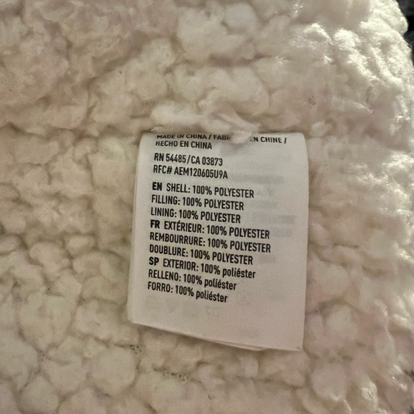 American Eagle Outfitters Olive Puffer Jacket - Picture 13 of 13